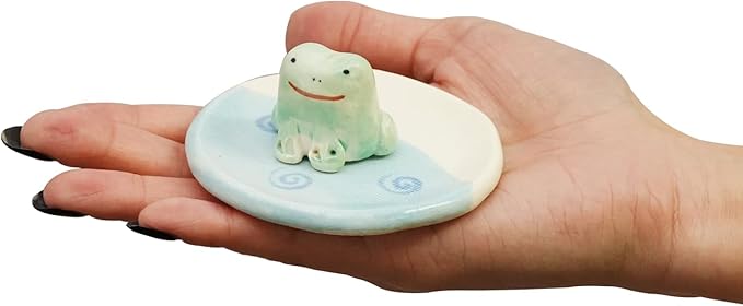 Charming Animal Series Ceramic Incense Holder, Japanese Pottery, Perfect for Relaxation and Concentration, Made in Japan (Frog)