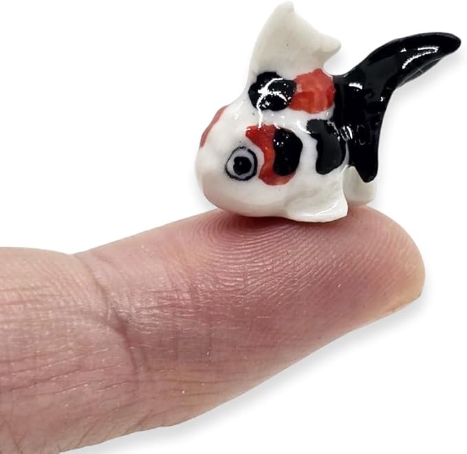 WitnyStore Tiny ⅞ Inch Black White Red Oranda Goldfish Figurine - Miniature Hand Made Painted Ceramic Ryukin Fantail Gold Fish Aquarium Animals Cute Porcelain Decorative Collectible Figure Décor Gifts