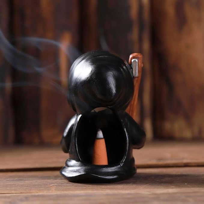 Grim Reaper Incense Holder for Sticks, Halloween Incense Cone Burner Ornaments, Cute Incense Holder, Resin Incense Stick Burner, Ideal for use in Meditation, Incense Smokers and Decoration