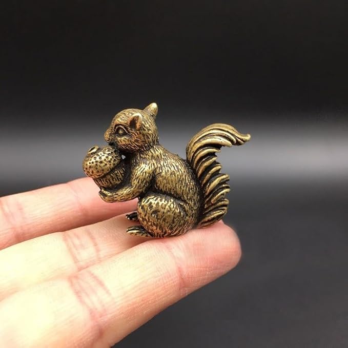2PCS Antique Bronze Small Squirrel Rabbit Ornament Solid Copper Statue Figurines Brass Squirrels Nuts Tea Pet Incense Holder Desk Decoration
