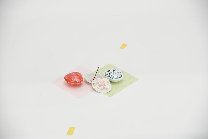 Hasegawa Shell Incense Dish & Holder Set: Heian-Inspired Kaiawase Motif - White with Blue Waves, Pearl-Like Incense Holder - Ideal Gift, Doubles as Decor - Porcelain