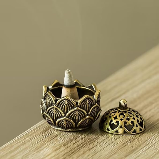 Gold Lotus Incense Burner Vintage Flower Incense Holder Incense Cone Burner for Home Fragrance Decoration, Incense Holders（2.9 x 3cm）
