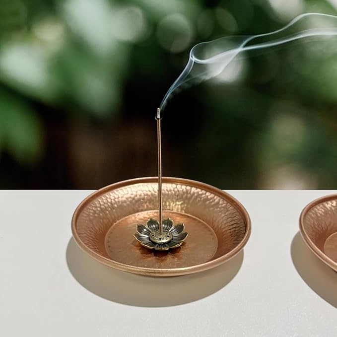 WAYUTO 2pcs Copper Decorative Bowl Hand-Hammered 4.5 Inch Copper Incense Burner Holder Prayer Ritual Plate Sauces Plate Smudging Bowl Ash Catcher Candle Trays Altar Bowl Jewelry Dish Keys Basket