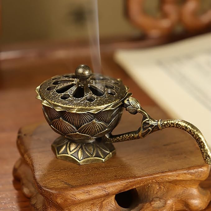 1Pcs Mini Zinc Alloy Lotus Flower Incense Holder with Lid Retro Hollow Out Ash Catcher with Handle for Cones for Yoga Spa Aromatherapy Enthusiasts