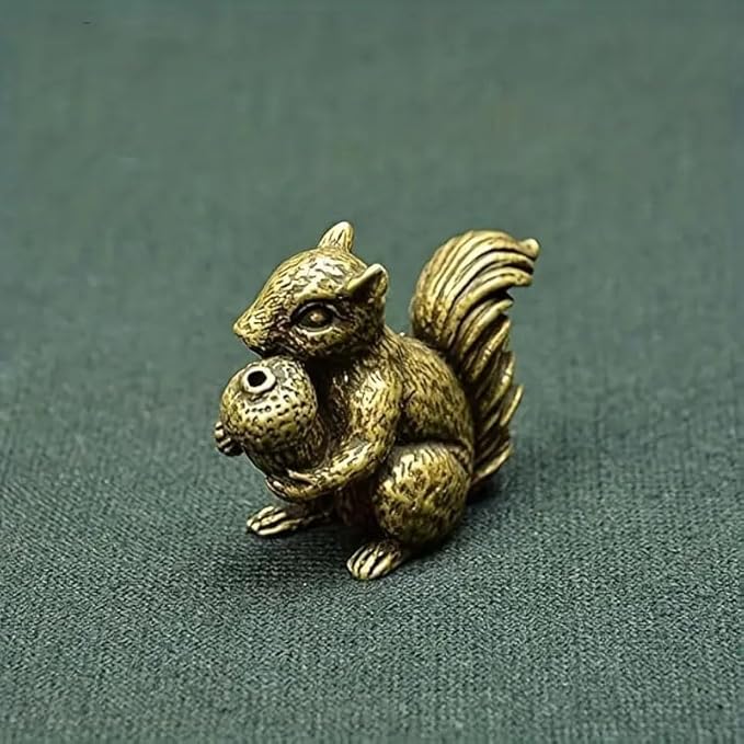 2Pcs Antique Squirrel Ornament Solid Copper Statue Figurines Brass Squirrels Nuts Tea Pet Incense Holder Desk Decoration