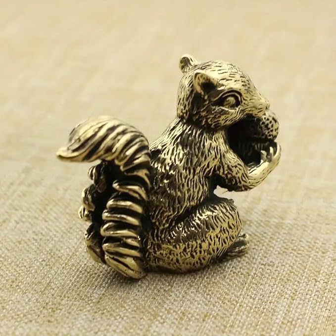2Pcs Antique Squirrel Ornament Solid Copper Statue Figurines Brass Squirrels Nuts Tea Pet Incense Holder Desk Decoration