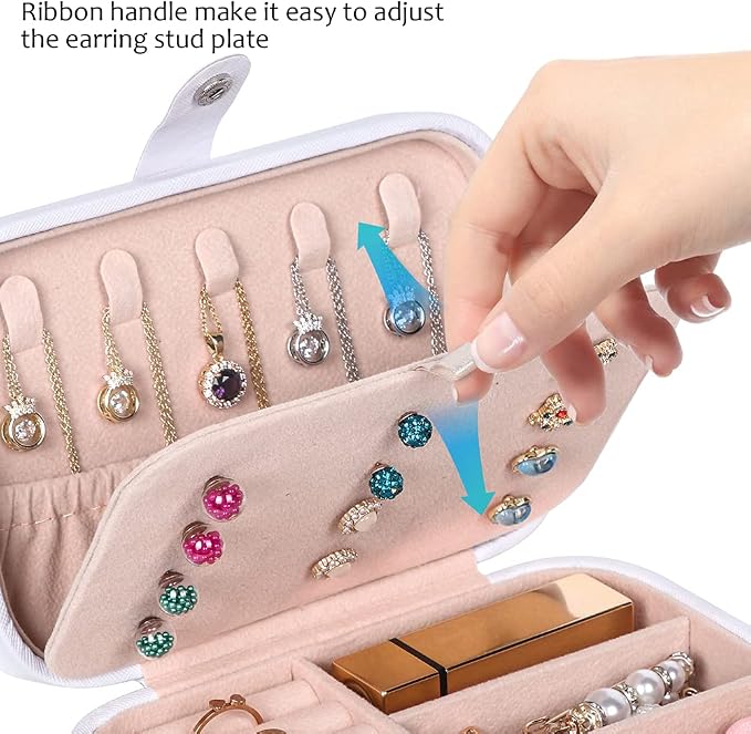 Hatori Travel Jewelry Box, PU Leather Small Jewelry Organizer for Women Girls, Double Layer Portable Mini Travel Case Display Storage Holder Boxes for Stud Earrings, Rings (White Beige)