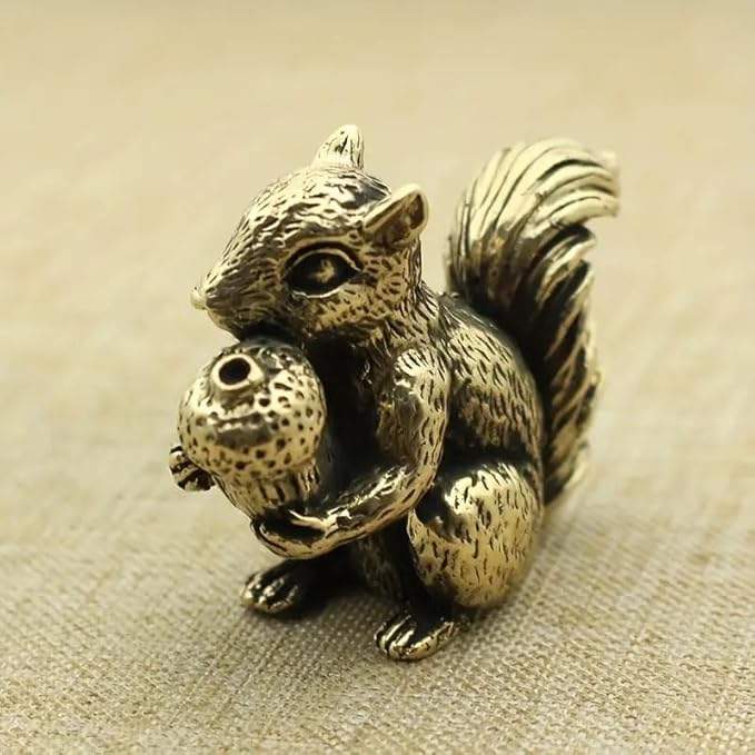 2Pcs Antique Squirrel Ornament Solid Copper Statue Figurines Brass Squirrels Nuts Tea Pet Incense Holder Desk Decoration