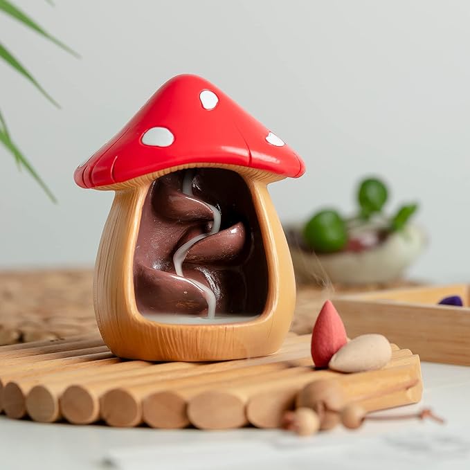 Cute Mushroom Incense Holder with 60 Incense Cones, Handmade Waterfall Backflow Incense Burner, Nature Theme Incense Burner, Adorable Home Decoration, Cottagecore Decor Accessories(Brown)