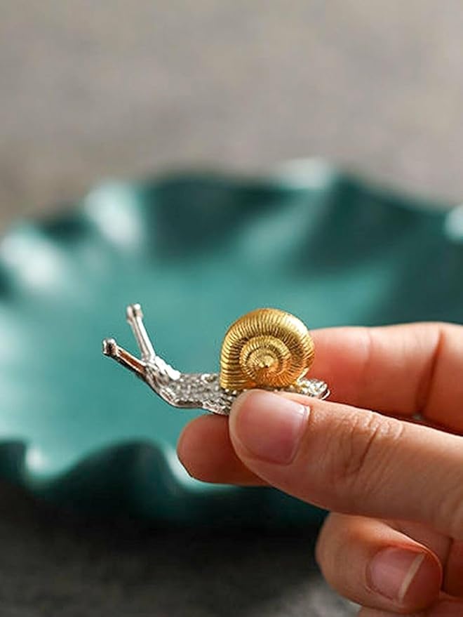 2Pcs Snail Shaped Incense Burner Stick Holder Animal Shaped Home Vintage, Incense Holders, Incense and Incense Holders