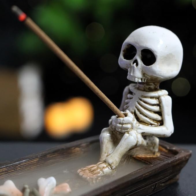 Halloween Incense Burner, backflow Incense Burner,Skeleton Ship Incense Holder,Hand-Carved Decorations,Cool Room Decorations, Awesome and Ideal Gifts, Brown (1pack, 8.5inch)