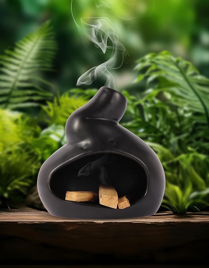 Handmade Ceramic Palo Santo Holder, Mini Ceramic Fireplace for sage, Ideal for Meditation and Altars – Durable Design for Sticks Burning, Unique Meditation Gift（Black）