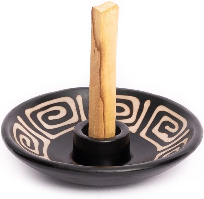 Palo Santo Holder with 5 Sticks - Luna Sundara Handmade Ceramic Incense Burner - Black & White Maze Chulucanas Pottery from Peru - Smudge Bowl for Sage - Aromatherapy Gift Set