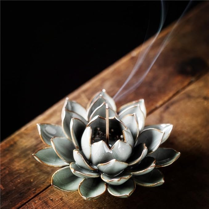 Ceramic Lotus Flower Thread Incense Burner Holder Handmade Zen Aromatherapy Incense Stick Tray for Office Teahouse Yoga Studios (Medium)