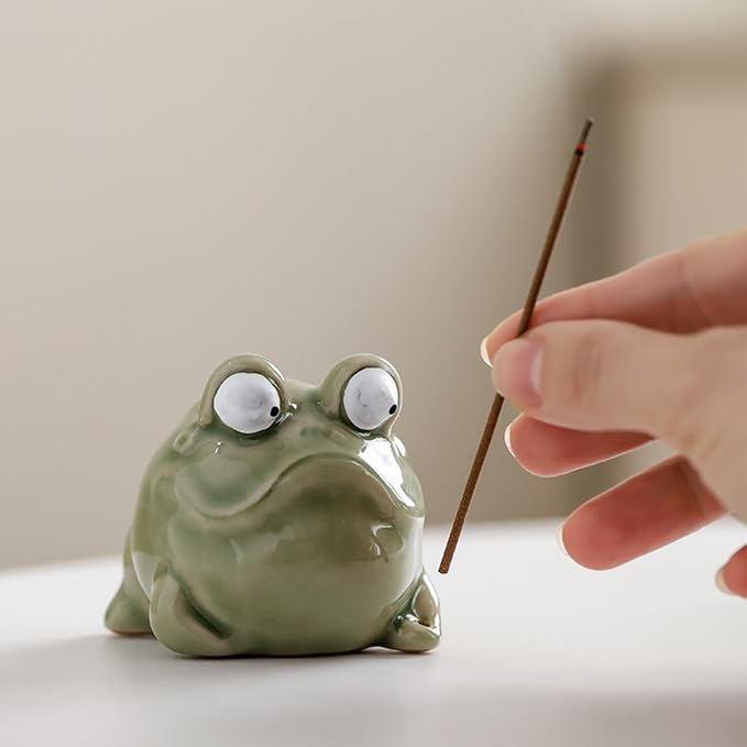Incense Burner with Tray Ceramic Frog Incense Hloder Mini Funny Animal Statue Home Stick Incense Burner