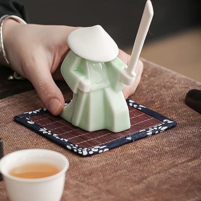 LYART Tea Pet Warrior Statue Figurine Tea Ornament Accessories Cute Kung Fu Tea Ceramic Sculpture Decoration Gift for Tearoom Home Office Children's Day Gift for Tea Lover 1pcs(Green)