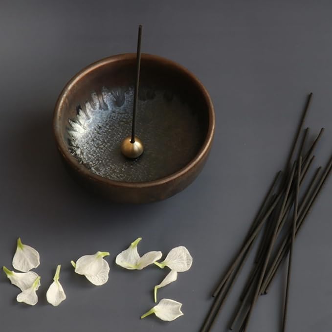 Asayu Japan Zen Incense Holder – 3.9" (100 mm) Ceramic Incense Bowl with Brass Burner, Made in Japan Mino Ware, Modern Wabi-Sabi Style in Metallic Black, Brown & Gold