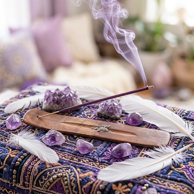 Hosley Assorted Incense Sticks – 350 Pack in Gift Box Fragrances Include Apple Cinnamon, Frankincense, Sandalwood, Myrrh, Bamboo, Patchouli, Lavender & Chamomile for Meditation & Aromatherapy