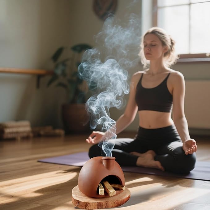 MOUGIGI Large Handmade Terracotta Palo Santo Holder - Chiminea Incense Dish with Chimney, Cone Burner for Sage, Ideal for Meditation, Zen, Yoga, Spa | Aromatherapy, Mindfulness, Altar Decor Gift