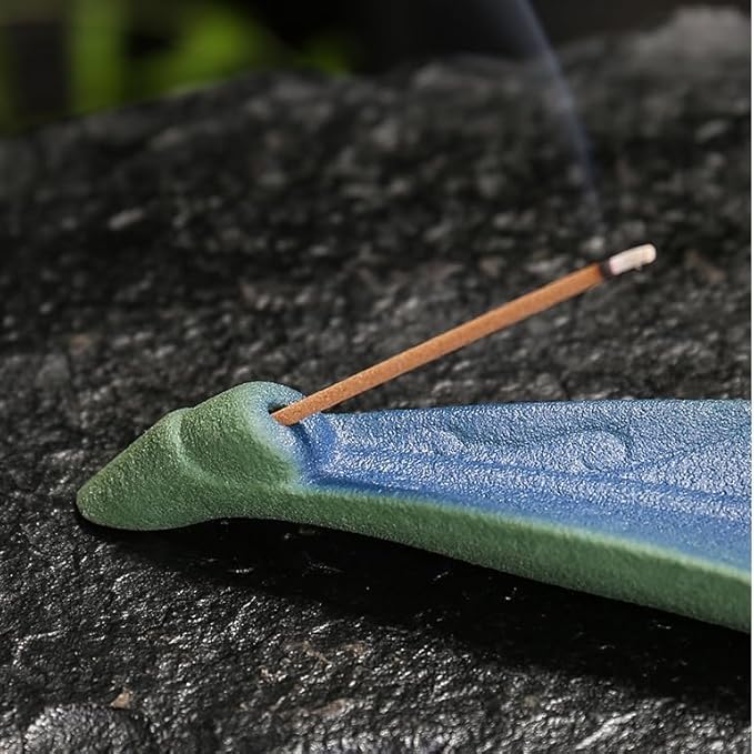 Ceramic Retro Leaf Incense Holder - Frosted Green Aromatherapy Stick Incense Burner - Zen Meditation Decor for Home & Office