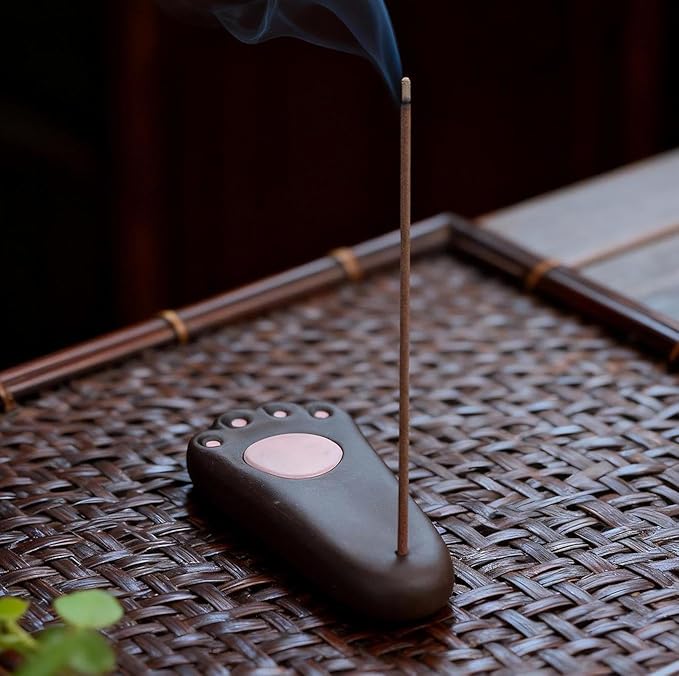 Mougigi Handmade Japanese Ceramic Dog Paw Incense Holder - Mini Burner for Pine Incense & Frankincense Incense Sticks, Perfect for Home Decor, Yoga,Spa, and Zen Spaces - Unique Spiritual Accent Piece