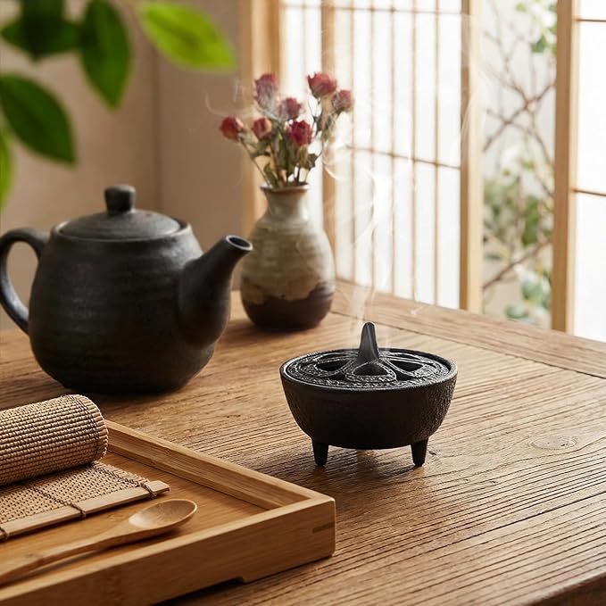 Elsjoy Cast Iron Incense Burner, Vintage Tripod Incense Holder with Lid and Handle, Mini Cauldron Incense Burner for Resins, Cones, Wax Melts