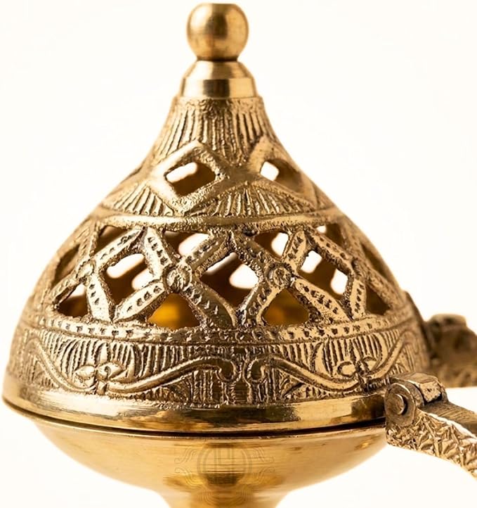 DSH CRAFTING YOUR CURIOSITY Dsh Home Purifying Brass Dhuna Loban Burner Dhooni Dhoop Dani Dhuni Brass Table Dhoop Dani Incense Burner for Loban. (Medium)