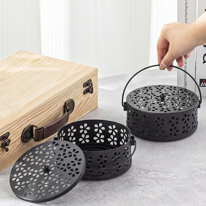 Lallisa 2 Pieces Mosquito Coil Holder Incense Coil Holder Retro Portable Round Metal Hanging Incense Burner Holders with Handle for Home Indoor Outdoor Camping Patio (Black)