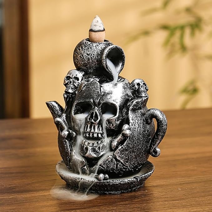 Creative Resin Skull Shaped Incense Burner Teapot Backflow Waterfall Incense Holder Indoor Aromatherapy Burner Handicraft Ornament