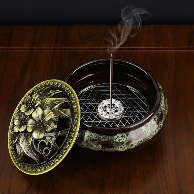 Handmade Ceramic Incense Burner with Metal Lid - Zen Meditation, Home Decor,Spiritual Gift, Durable & Elegant Design for Yoga, Altar, or Relaxation,Large Capacity Incense ash Catcher. (Fambe Green)
