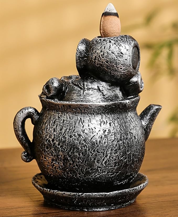 Creative Resin Skull Shaped Incense Burner Teapot Backflow Waterfall Incense Holder Indoor Aromatherapy Burner Handicraft Ornament