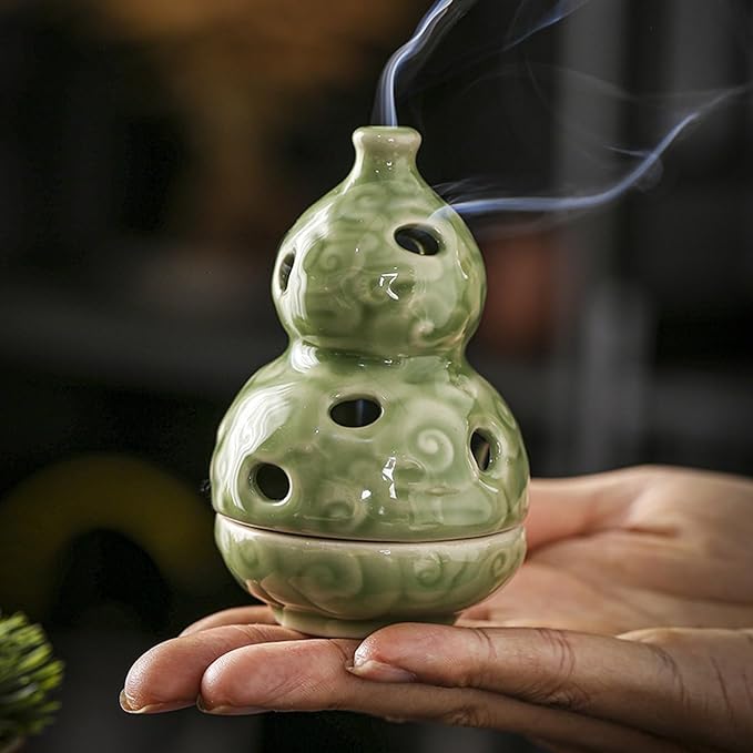 Ceramic Incense Burner, Incense Holder Suitable for Incense Sticks, Cone Incense, Palo Santo, White Sage, for Spiritual Cleansing, Stress Relief, Meditation Accessories (HuLu)