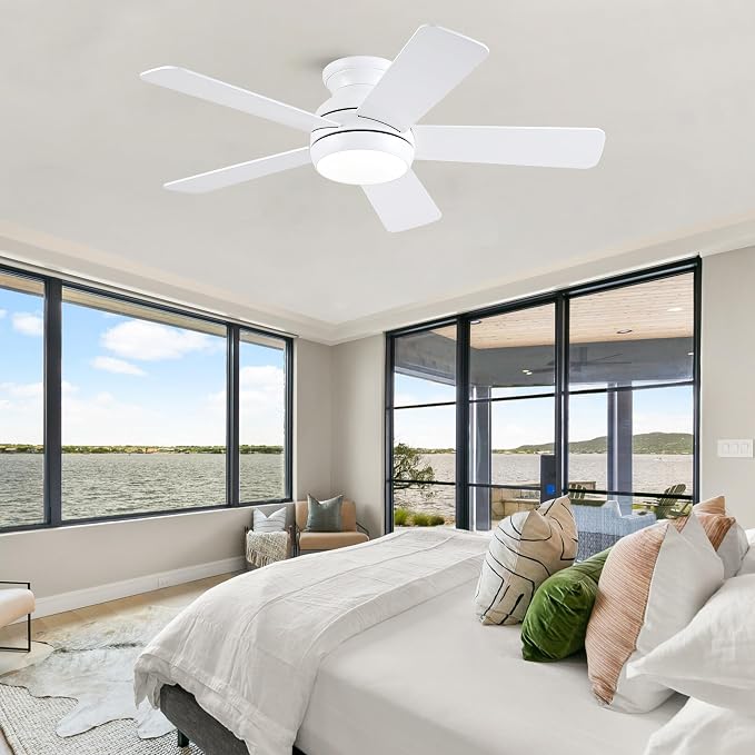 POCHFAN 42 Inch White Ceiling Fans with Lights and Remote, LED Low Profile Flush Mount Ceiling Fan for Bedroom, Living Room, Patio, Quiet DC Motor, 5 Blades