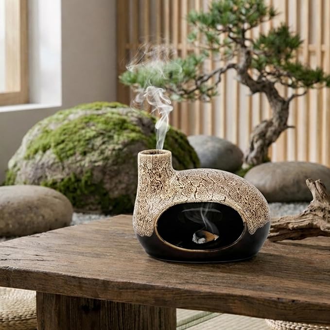 Handcrafted Ceramic Palo Santo Holder – Artistic Incense Burner for Meditation, Mindfulness and Zen Home Decor – Wabi-Sabi Style Cone Sculpture, Gift for Yoga, Relaxation & Aromatherapy (White)