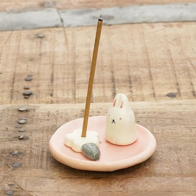Charming Animal Series Ceramic Incense Holder, Japanese Pottery, Perfect for Relaxation and Concentration, Made in Japan (Florets and Rabbit)
