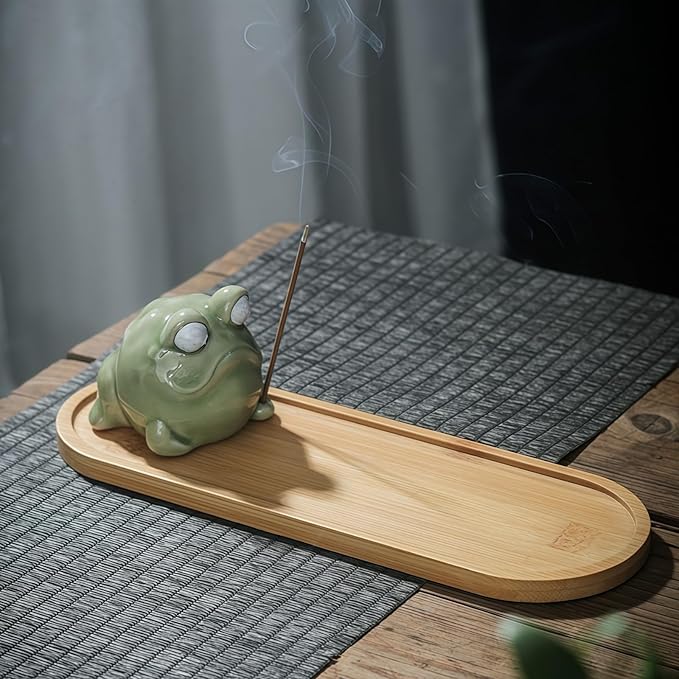 Incense Burner with Tray Ceramic Frog Incense Hloder Mini Funny Animal Statue Home Stick Incense Burner