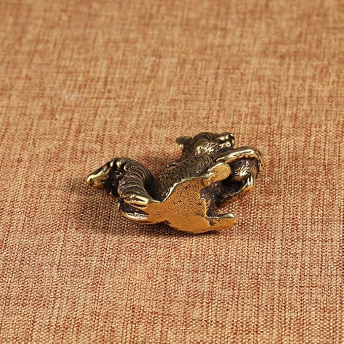 2Pcs Antique Squirrel Ornament Solid Copper Statue Figurines Brass Squirrels Nuts Tea Pet Incense Holder Desk Decoration