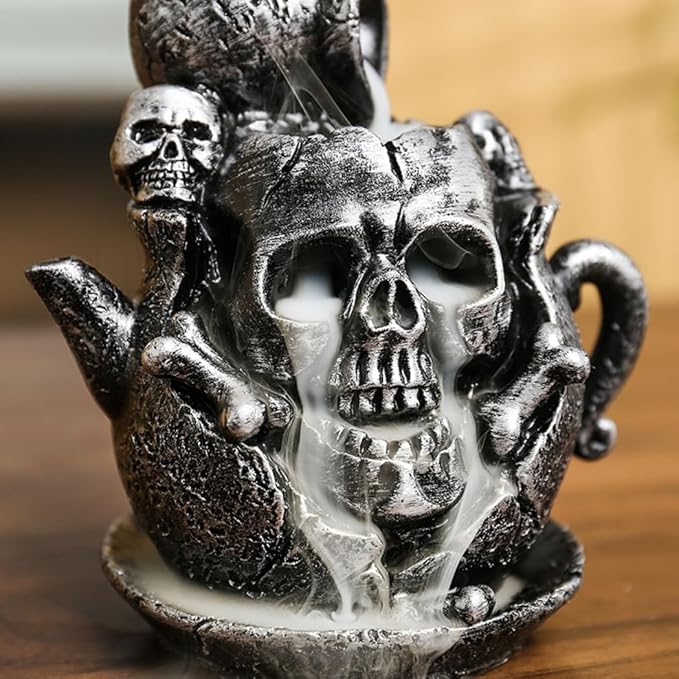 Creative Resin Skull Shaped Incense Burner Teapot Backflow Waterfall Incense Holder Indoor Aromatherapy Burner Handicraft Ornament