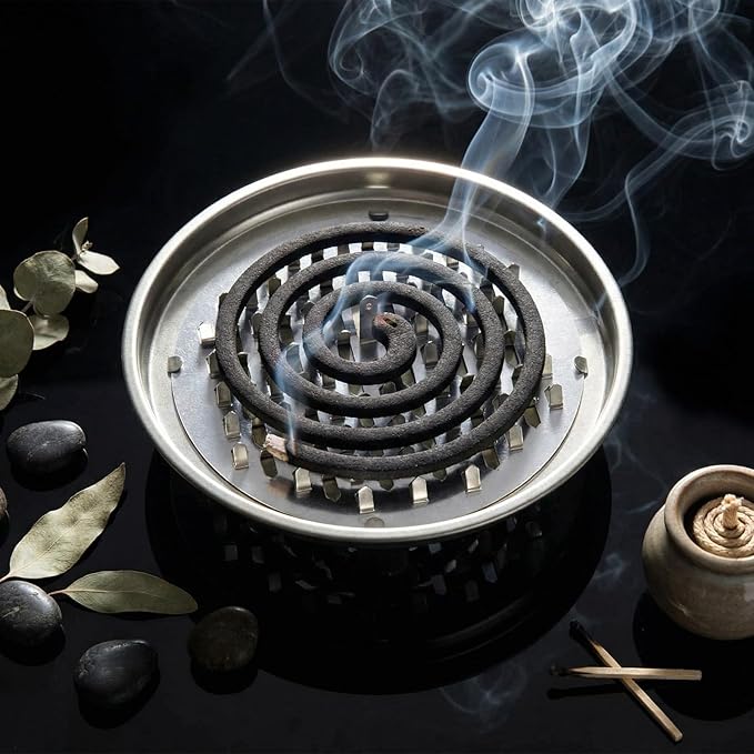Hushee 50 Packs Portable Mosquito Coil Holder Bulk No Cover Round Metal Mosquito Sandalwood Incense Repellent Holder for Outdoor Use, Deck, Patio, Pool Side, Camping, Hiking, Fishing