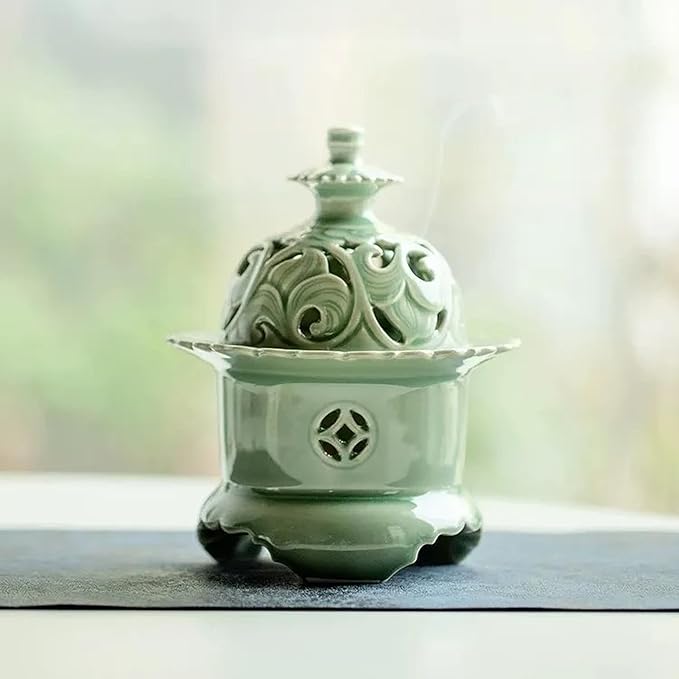 Hermit Life Three-Legged Incense Burner (Celadon), Porcelain Incense Holder with Lotus-Shaped Lid, Green