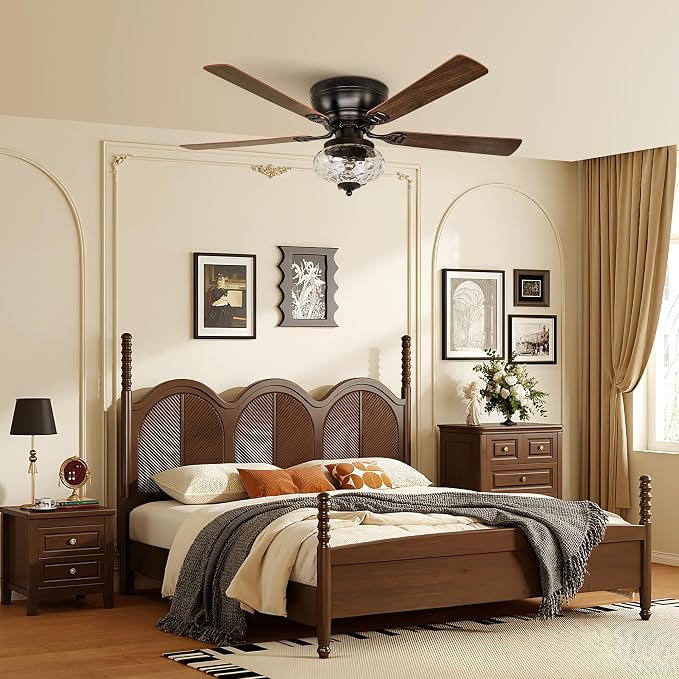Farmhouse Flush Mount Ceiling Fans with Lights and Remote, 52 Inch 6-Speed Reversible Motor Quiet Ceiling Fan, Low Profile Ceiling Fan with Lights for Living Room Bedroom, Timer