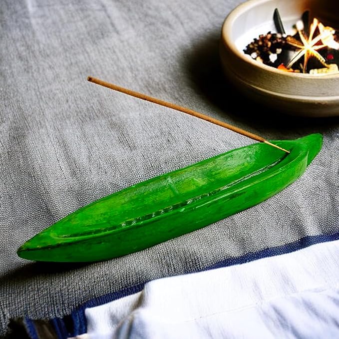 Incense Holder for Sticks, IIncense Burner/Ash Catcher for Table Decorations and Gifting - Wooden Incense Tray for Sticks - Meditation & Yoga Great Gift Table Décor (Leaf Shape)