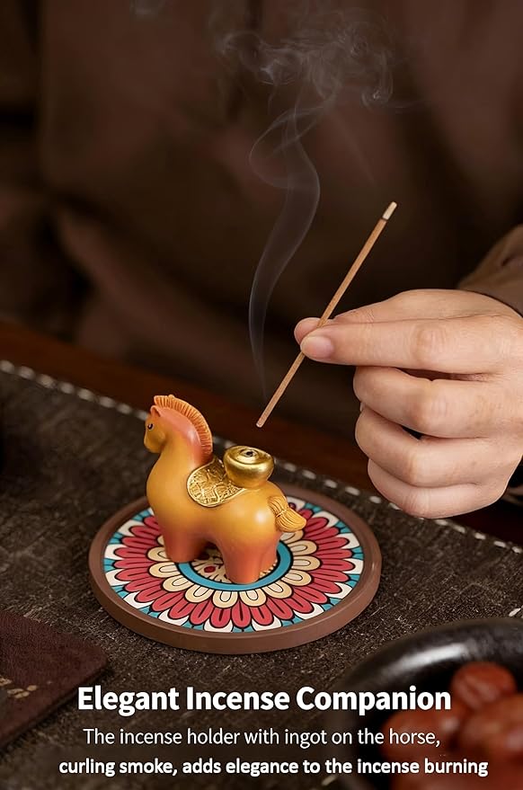 Resin Incense Holder for Sticks, Handmade Horse Shape Incense Burner with 30 Incense Sticks, Anti-Ash Incense Stick Holder for Meditation Yoga Spa Home Decor