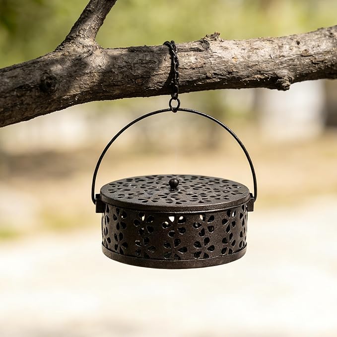 Mosquito Coil Holder,Portable Iron Incense Holder with Handle Round Heat-Resistant,Suitable for Indoor and Outdoor Camping(Bronze)