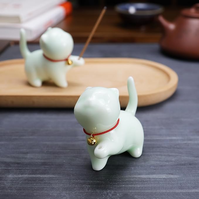 Cute Ceramic Cat Incense Stick Holder, Incense Burner Set, Large Beechwood Ash Catcher Copper Incense Stand Incense Sticks Brush, Meditation Yoga Massage Work Read Home Decor (A, B-Green)