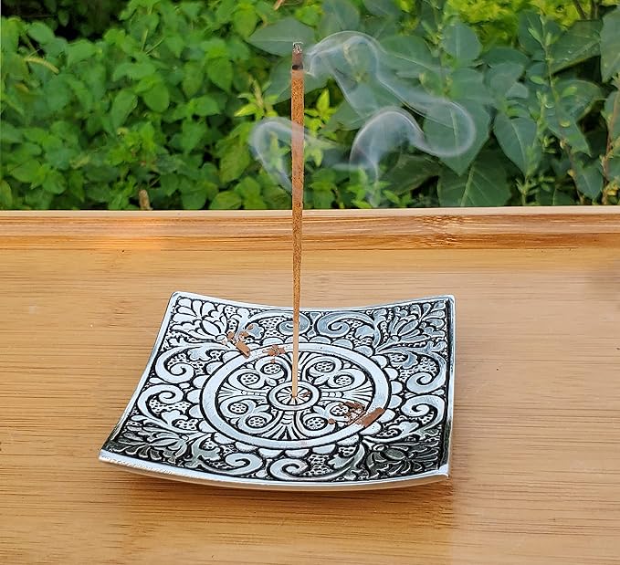 Pure Source India Aluminum Agarbatti Stand, Hand Carved Rust Proof (4 Inch x 4 Inch)